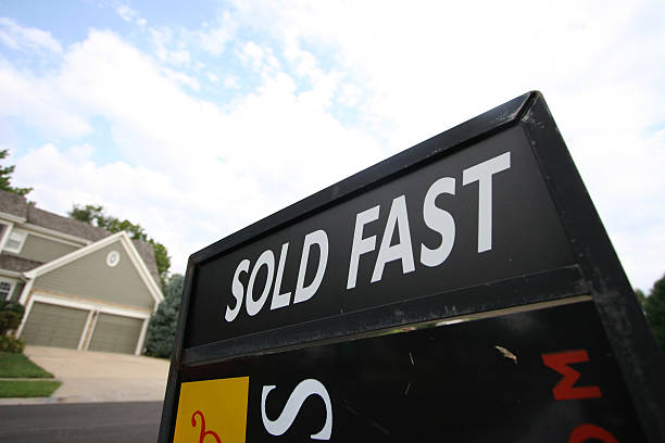 How to Sell Your Home Quickly: 10 Proven Strategies to Get a Speedy Sale
